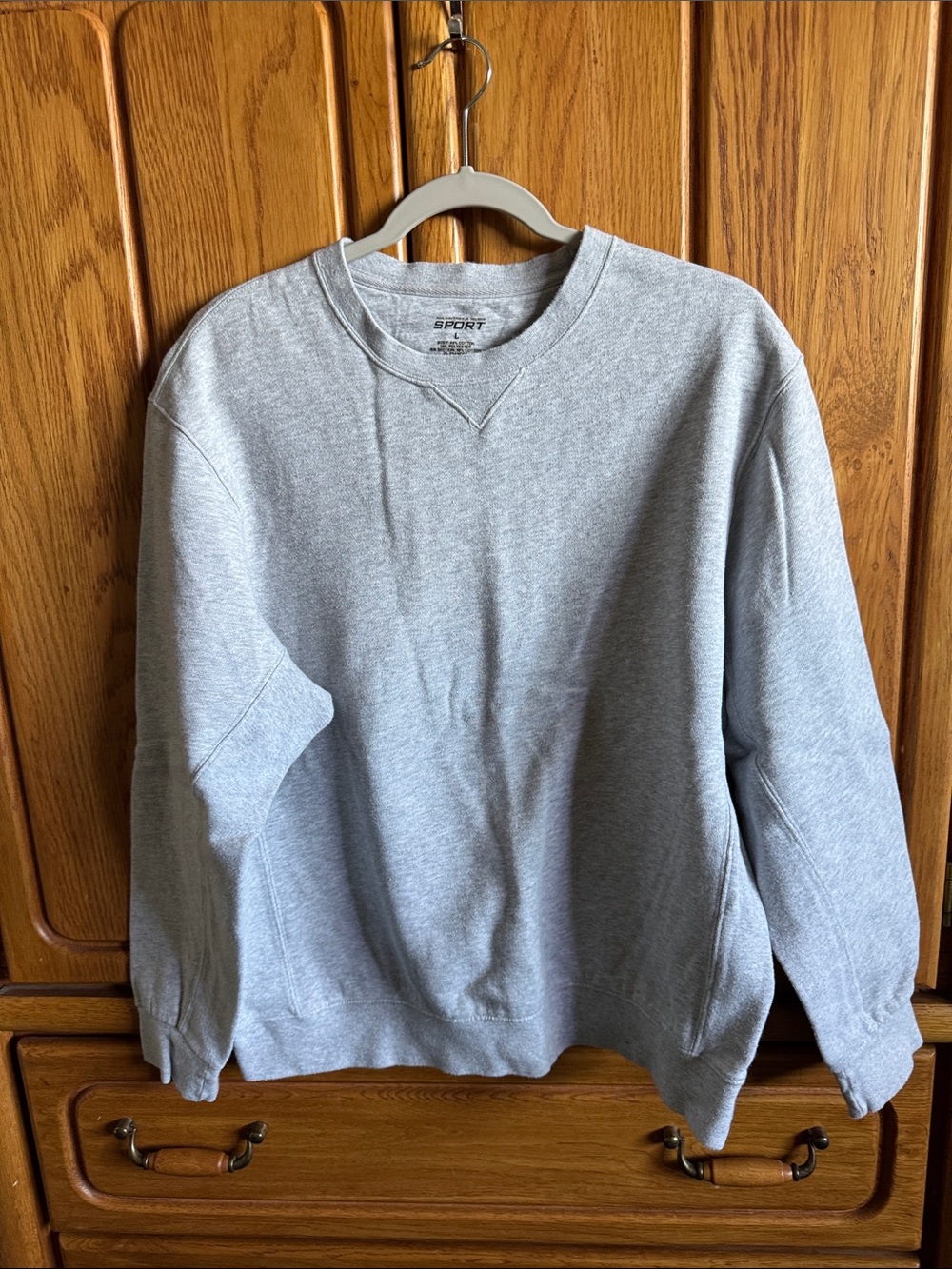 Roundtree & Yorke Light Gray Crewneck Sweatshirt